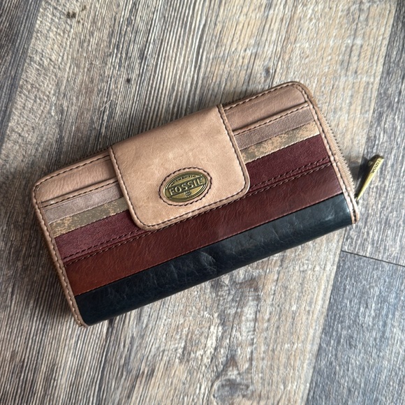 Fossil Handbags - Fossil Striped Leather Wallet in Tan, Brown, and Black